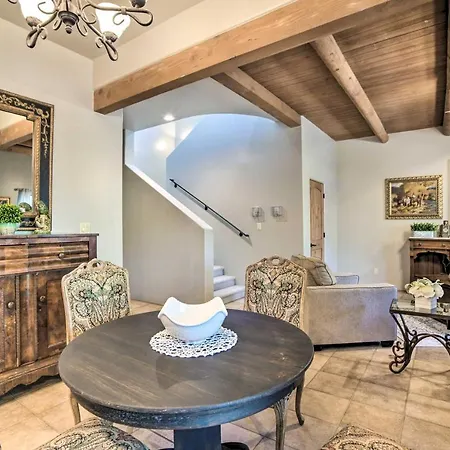 2 Mi To Downtown Sante Fe: 4br Retreat W/ Patio * Santa Fe