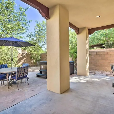 2 Mi To Downtown Sante Fe: 4br Retreat W/ Patio